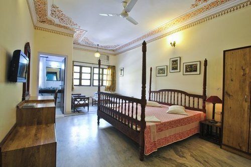 Hotel Anuraag Villa 11