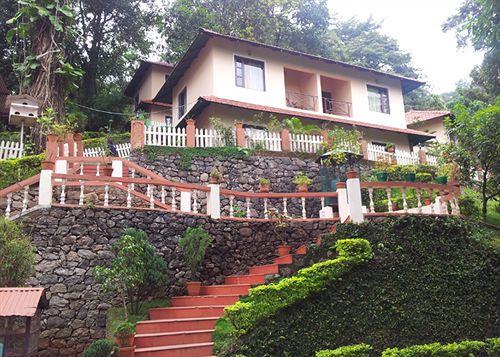 Hotel The New Whispering Meadows Munnar Kerala