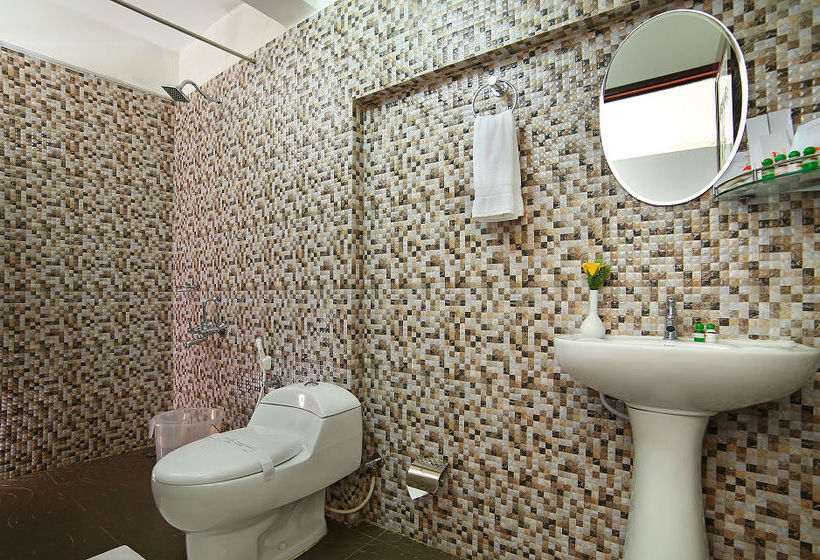 Hotel The New Whispering Meadows 4