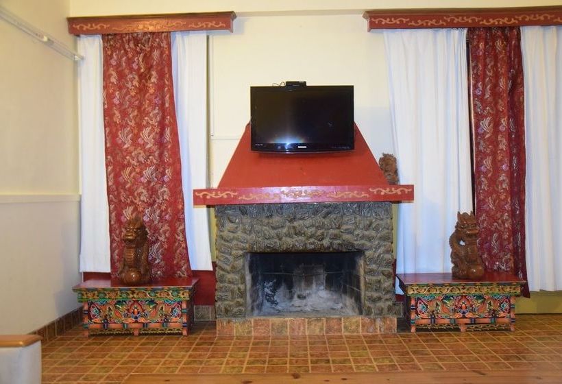 Hotel UNA Comfort Nandini 1