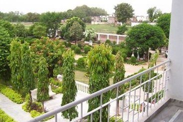 Hotel Surya Khajuraho 1