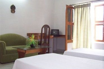 Hotel Surya Khajuraho 11