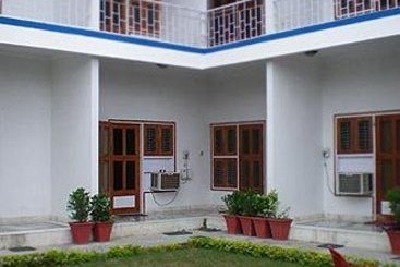 Hotel Surya Khajuraho 13