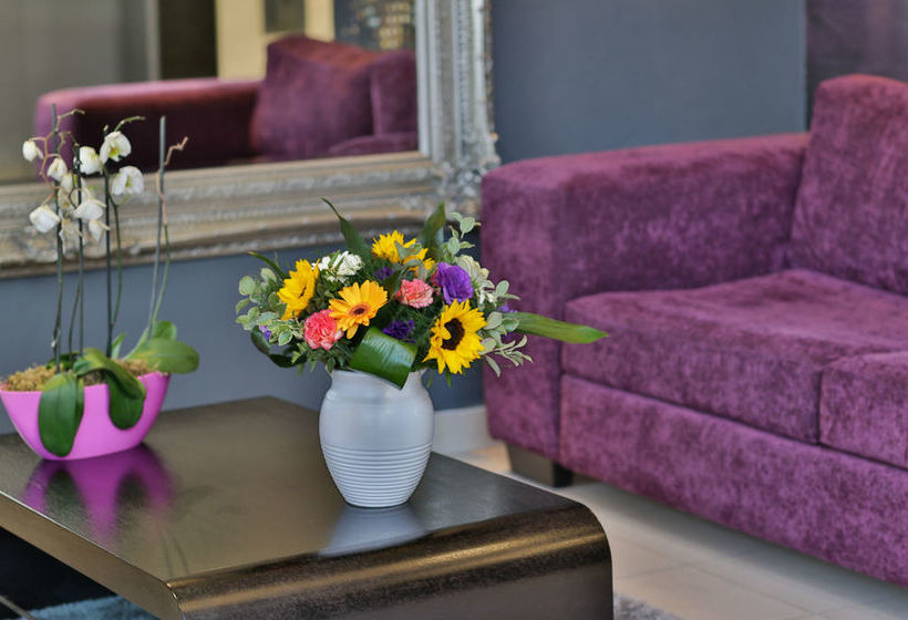 Westpoint Executive Suites Apartments 6