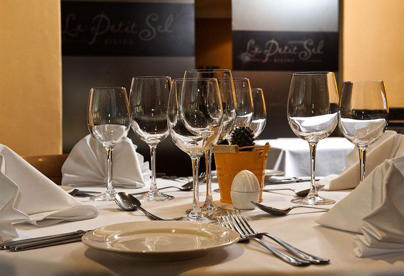 Faircity Falstaff Hotel 10