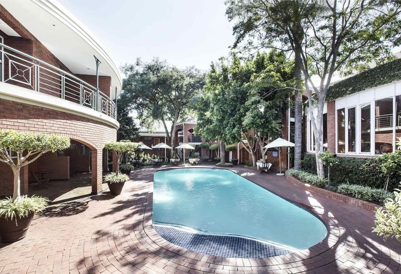 Faircity Falstaff Hotel 18