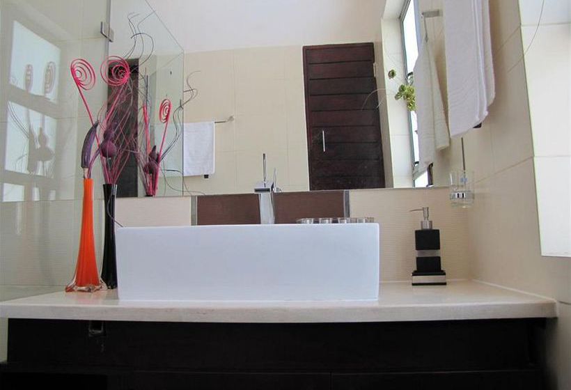 Hotel Silver Oak Accommodation 1