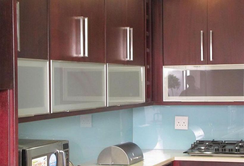 Hotel Silver Oak Accommodation 10