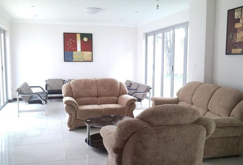 Hotel Silver Oak Accommodation 8