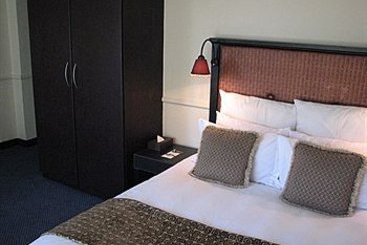 Inn Constantia Manor Guest House 11