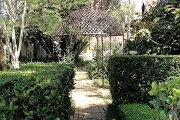 Inn Constantia Manor Guest House 18