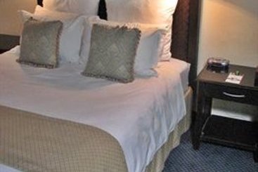 Inn Constantia Manor Guest House 4