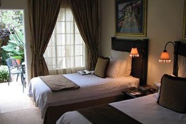 Inn Constantia Manor Guest House 8