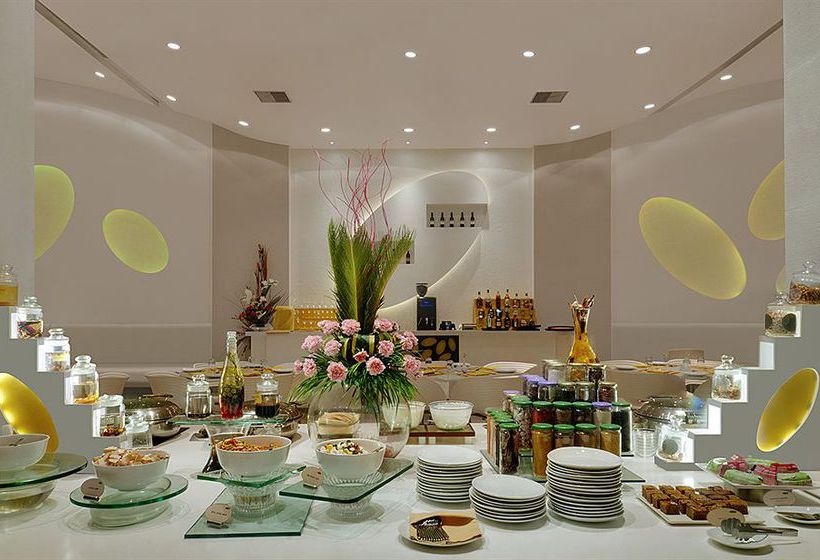 Kohinoor Elite Hotel 1