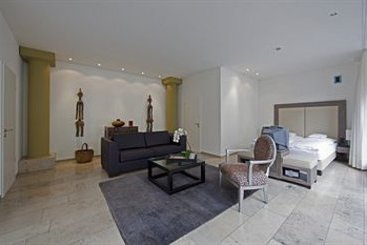 Burns Art & Culture Suitehotel 15