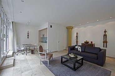 Burns Art & Culture Suitehotel 17