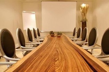 Burns Art & Culture Suitehotel 6