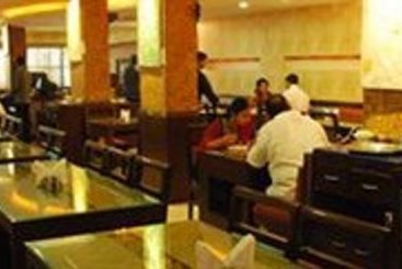 Belsons Taj Mahal Hotel 10