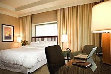 Belsons Taj Mahal Hotel 3