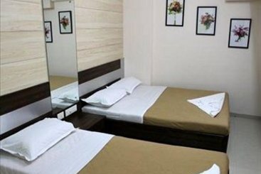 Hotel Daisy Residency 20