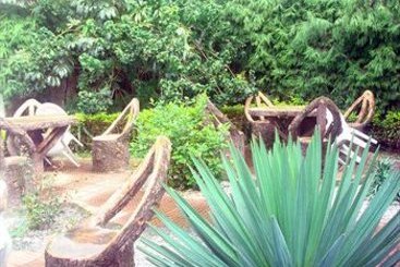 Hotel Daisy Residency 7