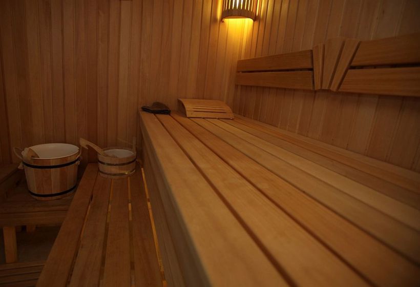 Hotel Rawai Grand House Phuket