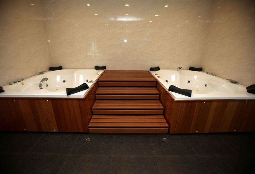 Hotel Rawai Grand House 17