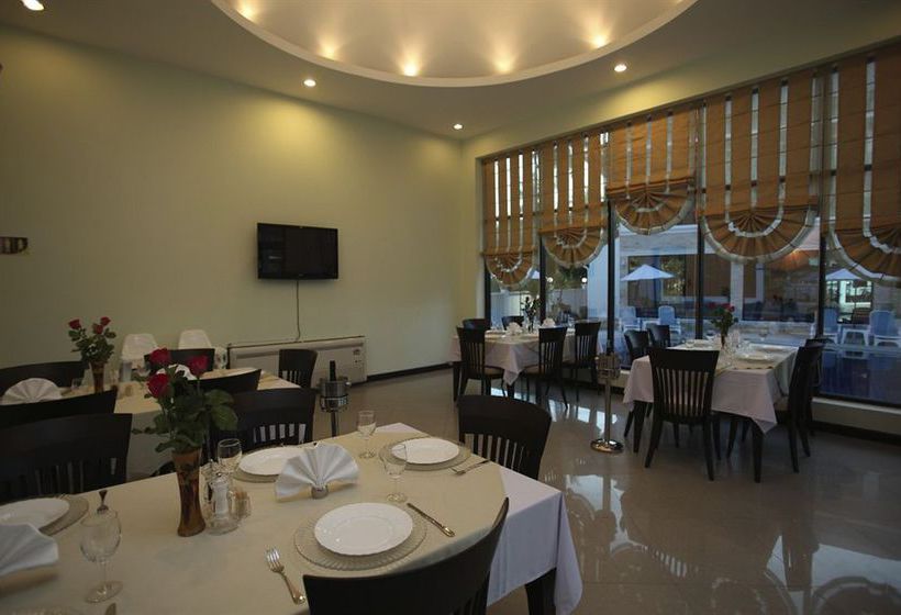 Hotel Rawai Grand House 9