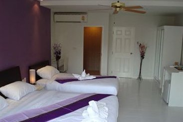 Kata Beach Center Hotel 3