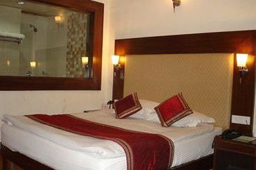 Hotel Nand Residency 6