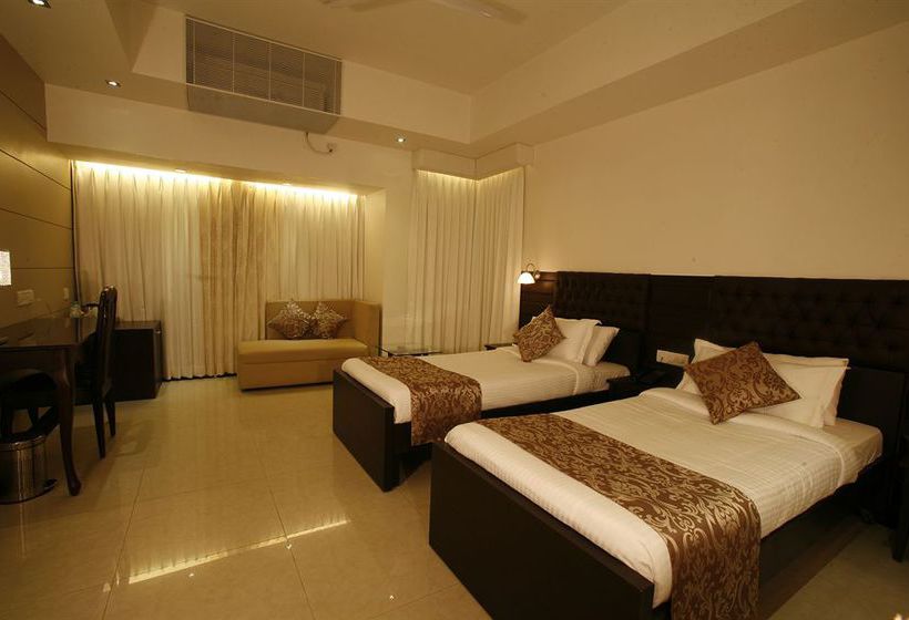 FabHotel Corporate Nest Koramangala 12