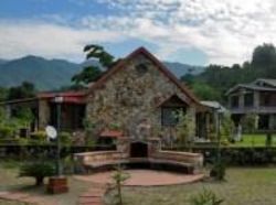 Riverstone Cottages 1