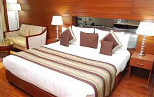 Citrus Hotel Ghaziabad 1