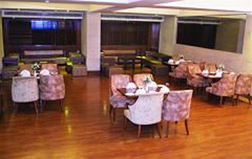 Citrus Hotel Ghaziabad 3