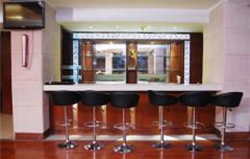 Citrus Hotel Ghaziabad 4