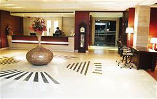 Citrus Hotel Ghaziabad 5