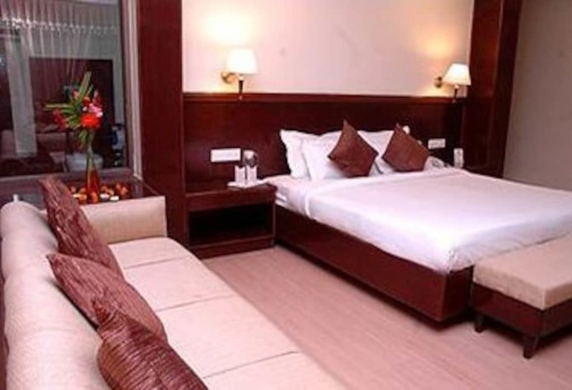 Laxman Jhula Divine Resort 3