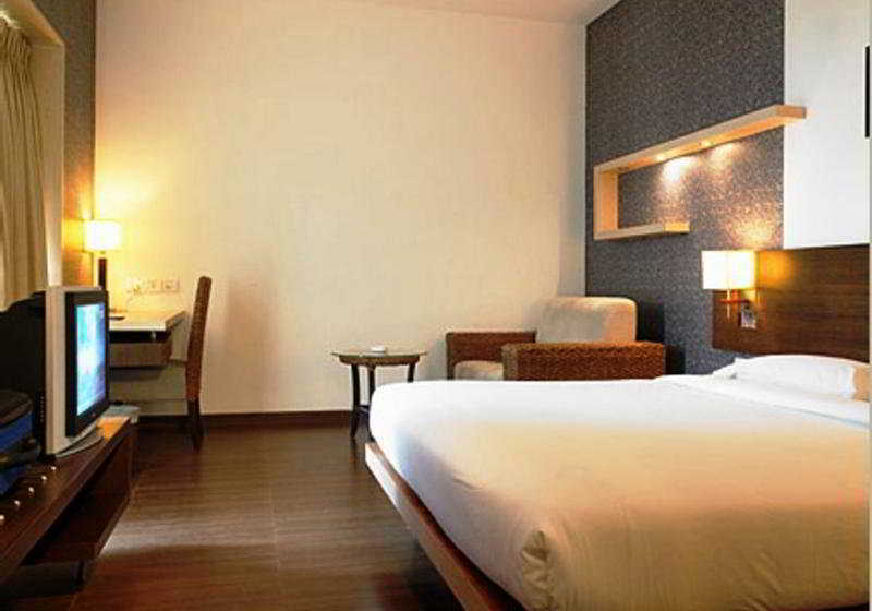 Hotel Satkar Residency 5