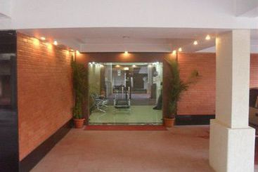 Hotel Century Executive 5