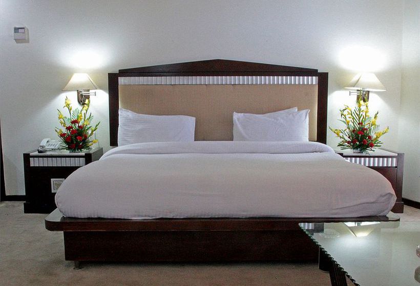 The Residency Hotel 3