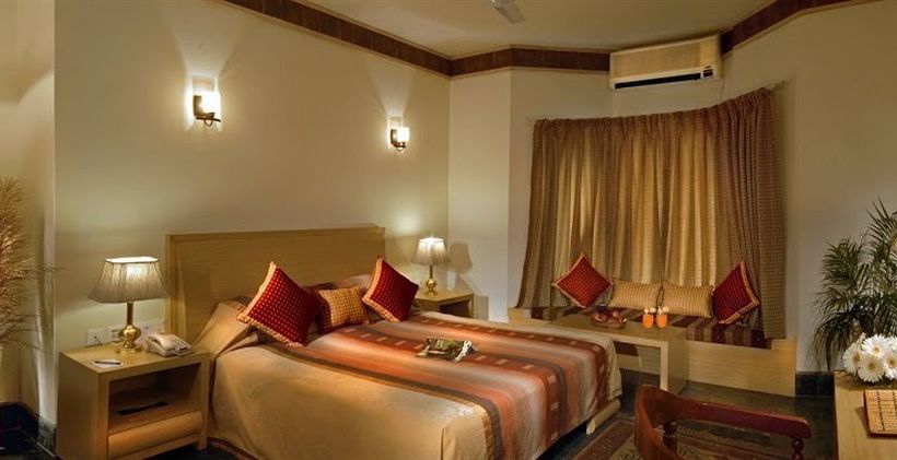 Hotel The Corbett RiverView Retreat 10