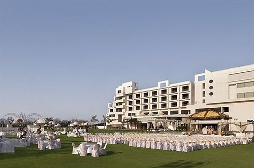 The Grand Bhagwati Seasons Hotel Rajkot 10