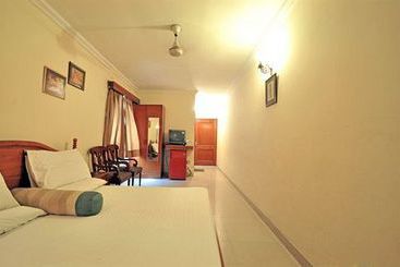 Hotel Golden Tower 3