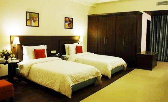 Hotel City Heart Sarovar Portico Ludhiana 5