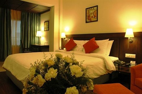 Hotel City Heart Sarovar Portico Ludhiana 7