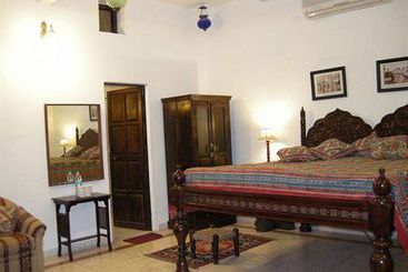 Hotel Haveli Inn Pal 10
