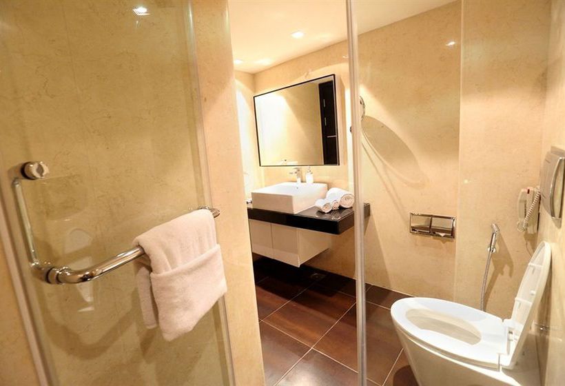 Hotel Davanam Sarovar Portico Suites 14