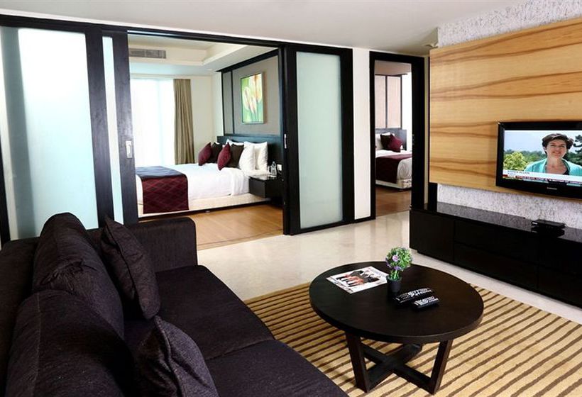 Hotel Davanam Sarovar Portico Suites 16