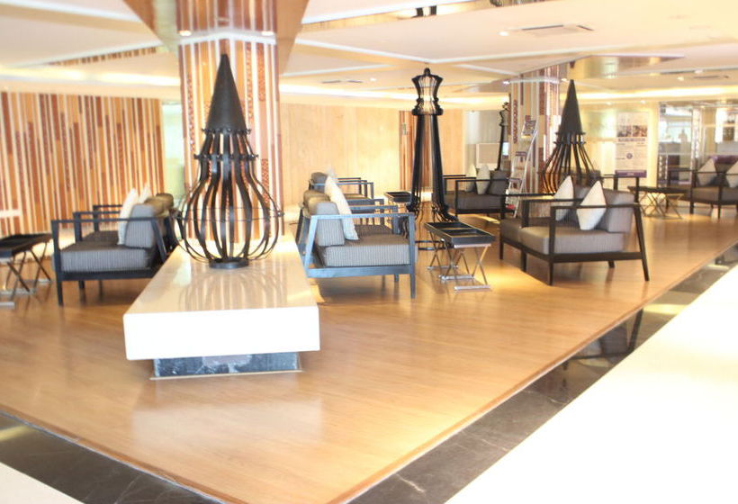 Hotel Davanam Sarovar Portico Suites 18