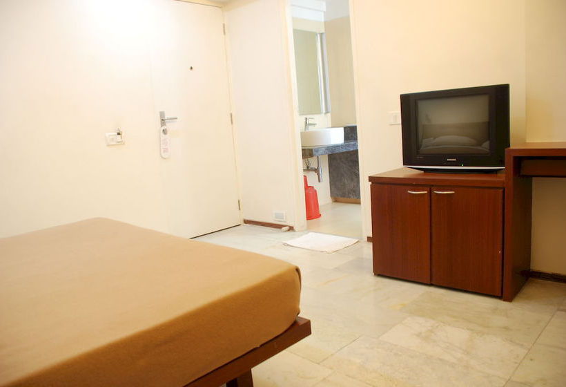 Hotel Executive Residency 5